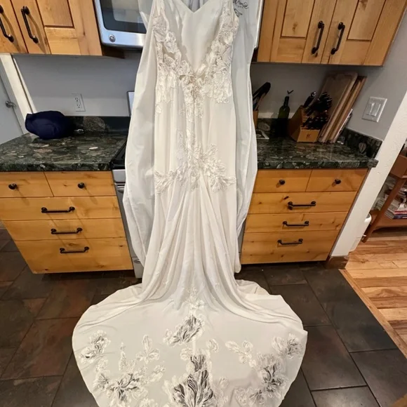 Casablanca Wedding Dress - Le Blanc LE102 Lilou - Picture 14 of 16